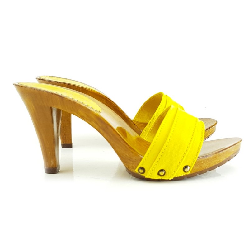 Confortable heel clog woman YELLOOW K6101
