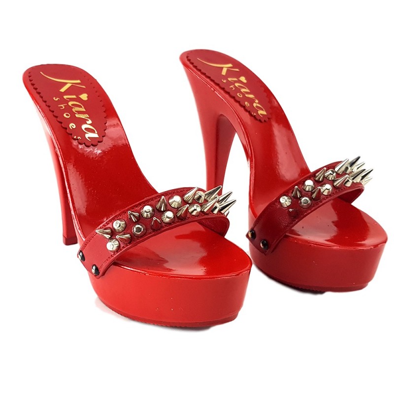 ROT HOLZSCHUHE MIT METALLIC TIPS ROT HOLZSCHUHE MIT METALLIC TIPS