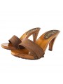 CONFORTABLE HEEL BROWN CLOGS WOMAN