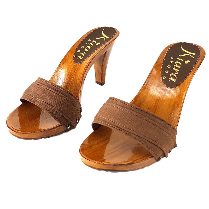 CONFORTABLE HEEL BROWN CLOGS WOMAN