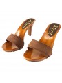 CONFORTABLE HEEL BROWN CLOGS WOMAN