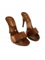 BROWN LEATHER CLOGS IN LEATHER