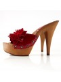 SABOT AVEC FLEUR ROUGE SABOT AVEC FLEUR ROUGE
