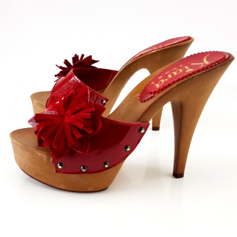 CLOGS FLOWER RED LEATHER CLOGS FLOWER RED LEATHER