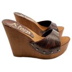 WEDGE CLOGS IN PYTHON LEATHER