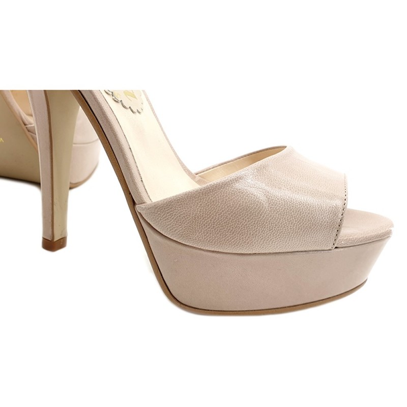 SABOT EN CUERO BEIGE REAL HASTA EL N ° 42