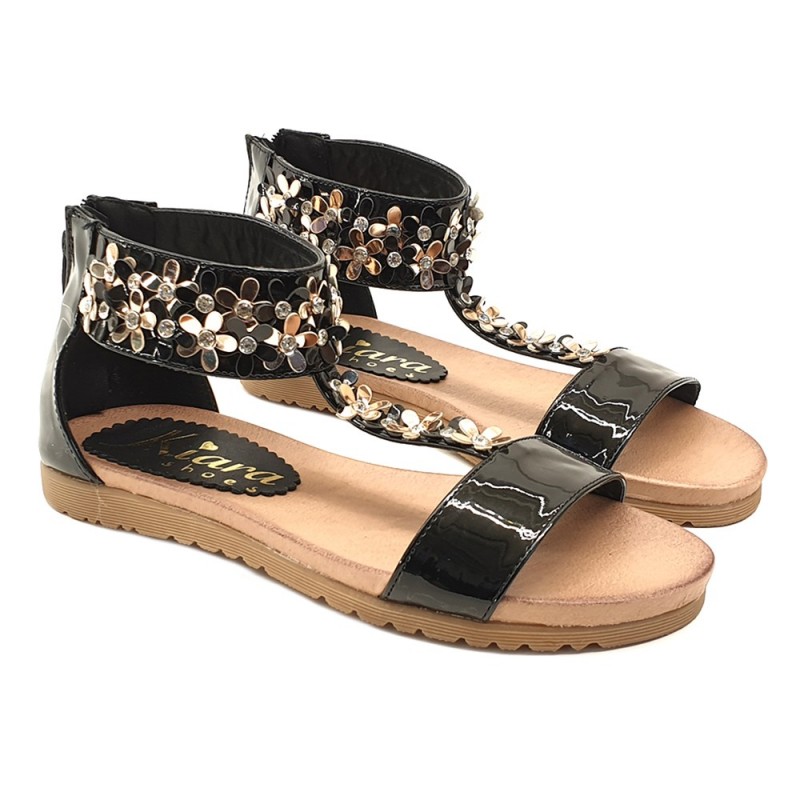 BLACK SANDALS WITH FLOWERS