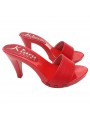 SABOTS ROUGE AVEC BANDE EN CUIR ROUGE