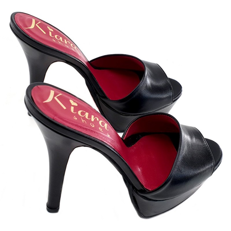 SABOT NOIR EN CUIR TALON 13