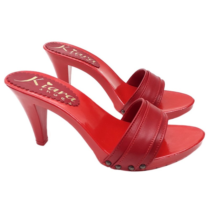SABOTS ROUGE AVEC BANDE EN CUIR TALON 9