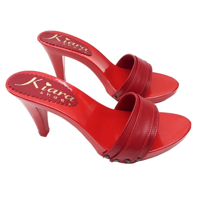 SABOTS ROUGE AVEC BANDE EN CUIR TALON 9