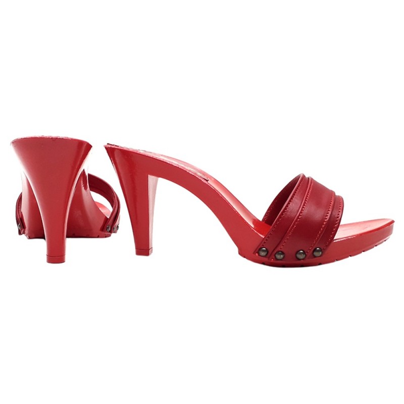 SABOTS ROUGE AVEC BANDE EN CUIR TALON 9