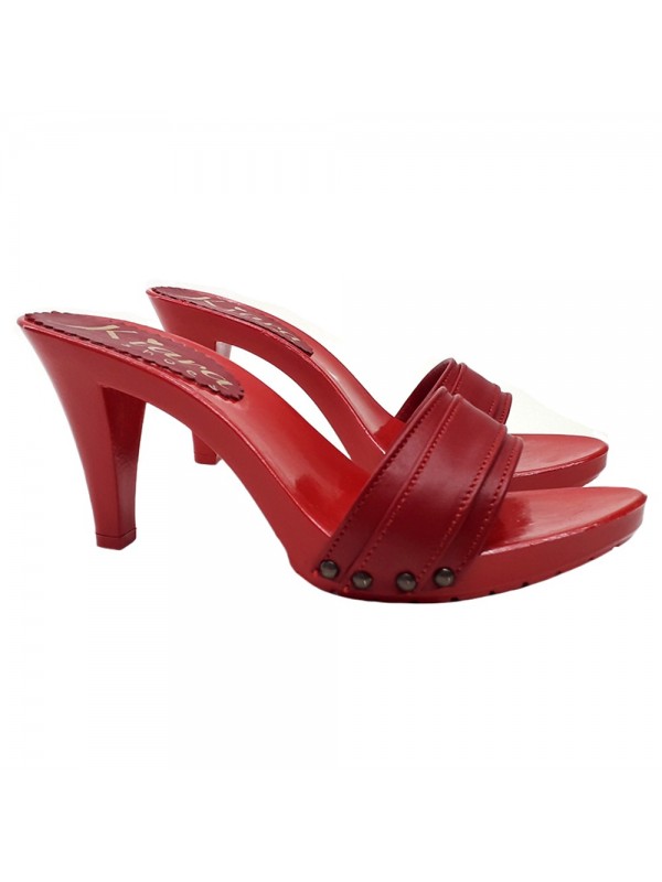 SABOTS ROUGE AVEC BANDE EN CUIR TALON 9
