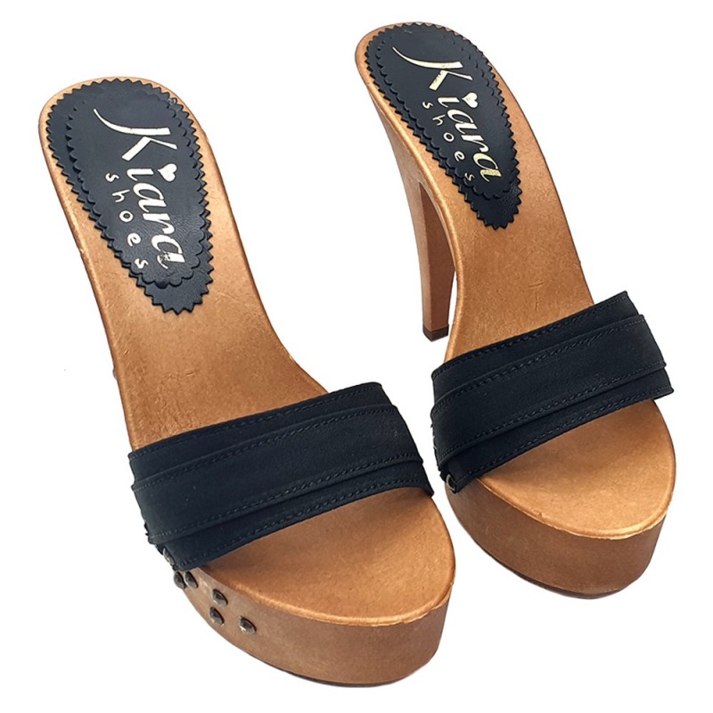 ZUECOS NEGROS TACHONADOS TACON 13 CM