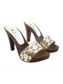 ZUECOS DE CUERO ORO TACÓN 11