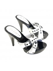 ZOCCOLI CON FASCE BIANCHE INCROCIATE