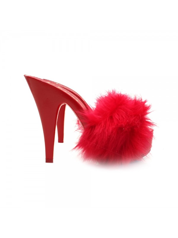 ROT LACKIERTE HOLZSCHUHE MIT PELZ ROT LACKIERTE HOLZSCHUHE MIT PELZ