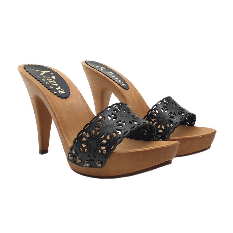 ZUECOS NEGROS DE CUERO TACON 11 COMODO