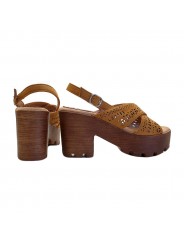 SANDALES MARRON AVEC BRIDE RÉGLABLE AU TALON DE 9 CM - CONFORTABLES