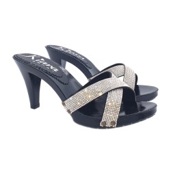 ZUECO NEGRO BANDA DE DIAMANTES DE IMITACION TACON 9 CM