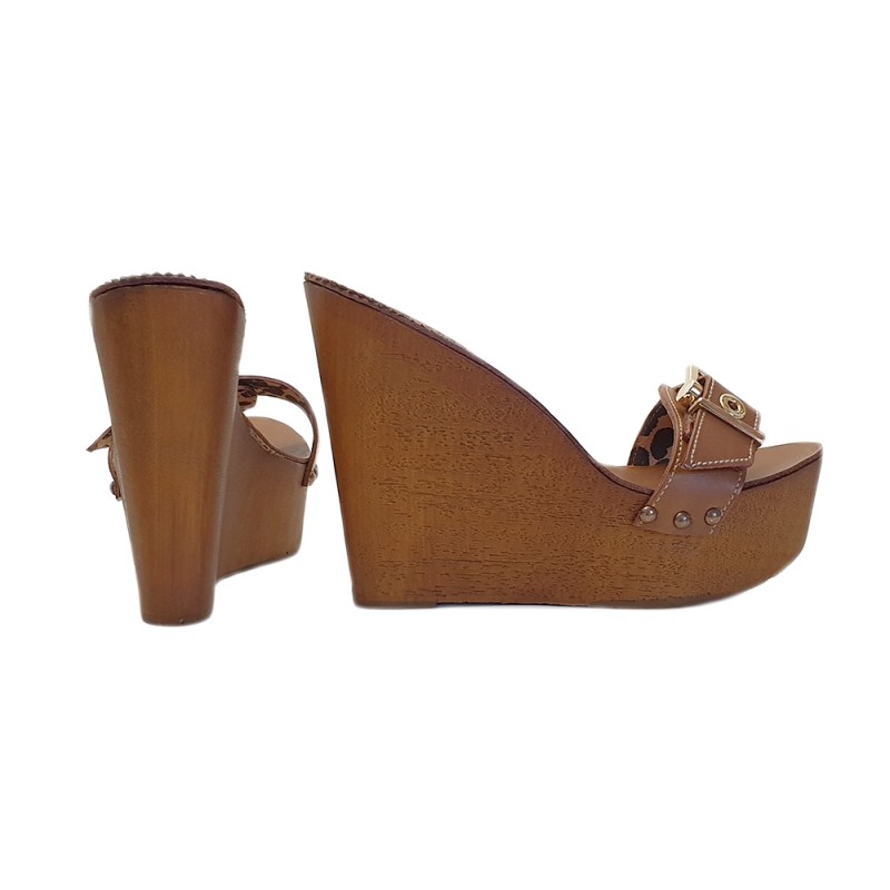 ZEPPA IN CUOIO CON FIBBIA