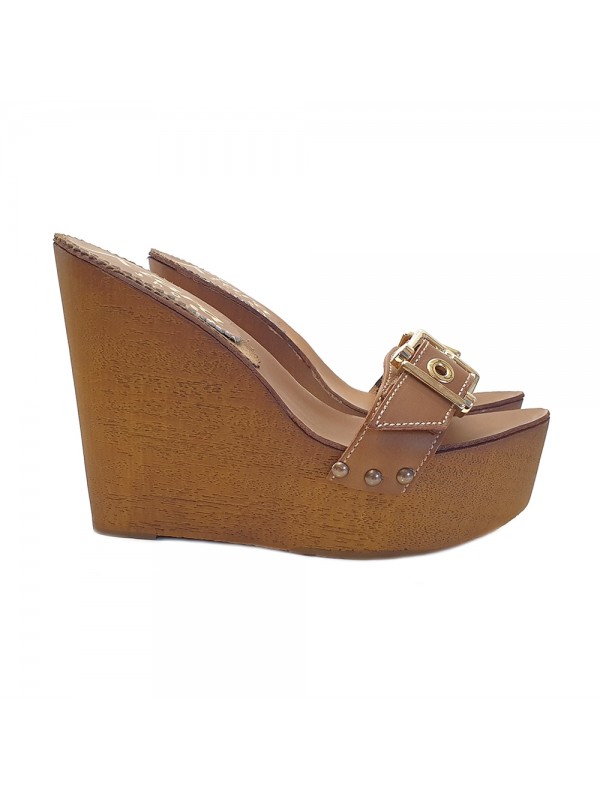 ZEPPA IN CUOIO CON FIBBIA