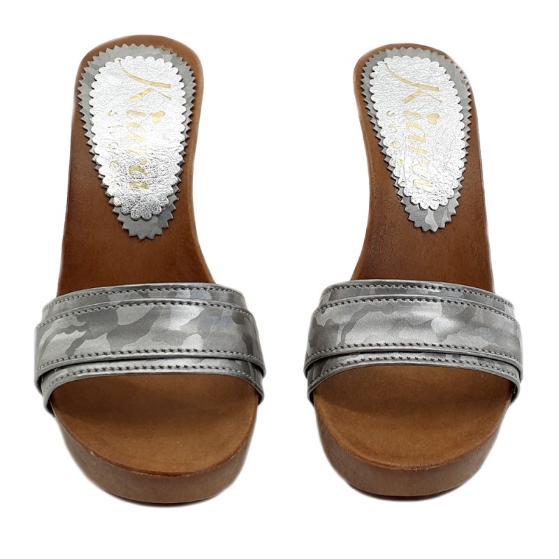 ZUECOS CAMUFLAJE PLATA TACÓN 11 ZUECOS CAMUFLAJE PLATA TACÓN 11