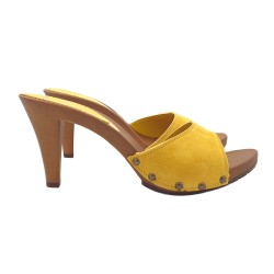 YELLOW HEEL CLOGS IN SUEDE