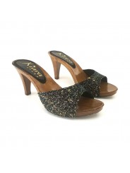 BLACK CLOGS WITH PASTE HEEL 9