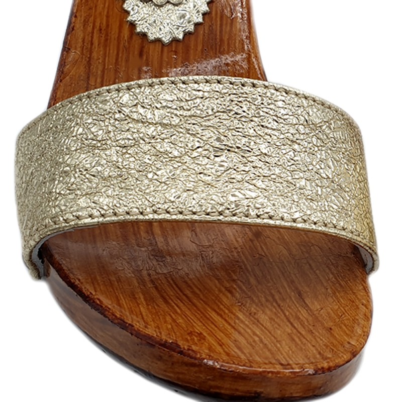 ZUECOS ORO TACON 9
