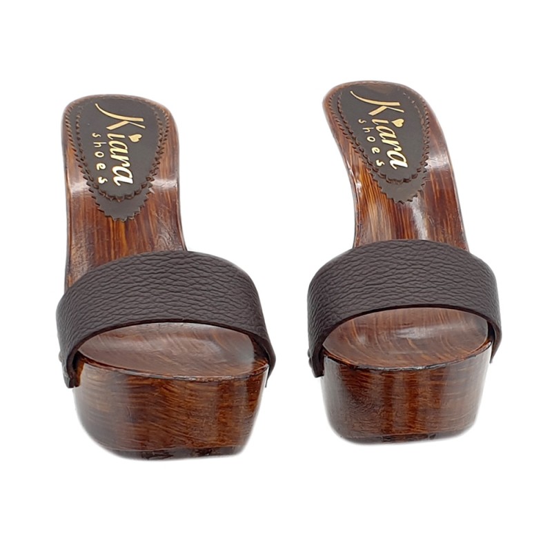 BROWN CLOGS IN LEATHER BROWN CLOGS IN LEATHER