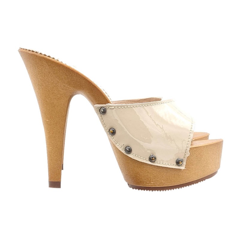 BEIGE PATENT CLOGS WITH HIGH HEEL