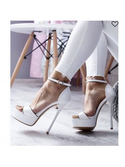 SANDALIAS ALTAS DE CHAROL...