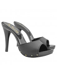 SCHWARZE LEDERCLOGS MIT ABSATZ 12