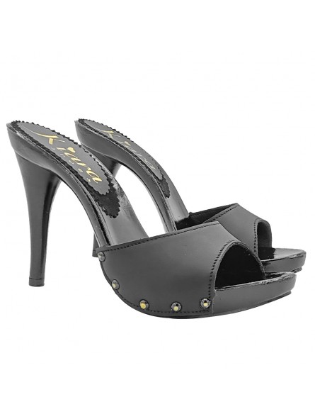 ZUECO CUERO NEGRO CON TACON 12