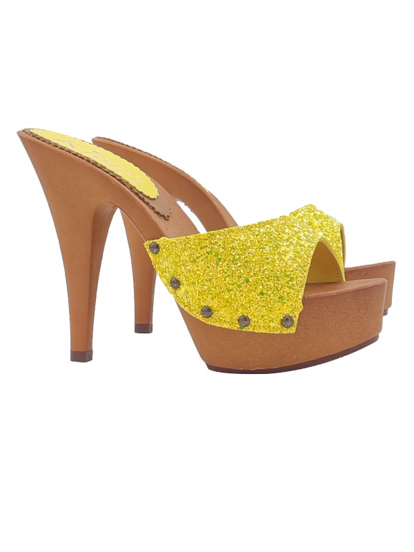 ZUECOS AMARILLOS GLITTER ALTOS Y ELEGANTES