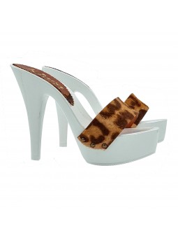 WHITE CLOGS WITH "LEOPARD EFFECT" BAND