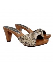 CLOGS WITH "PYTHON EFFECT" BEIGE BAND AND COMFORTABLE HEEL
