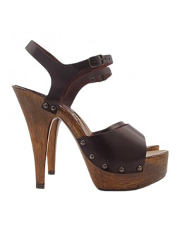 BROWN SANDALS WITH STRAP...