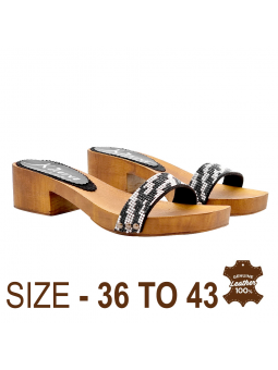 CLOGS WITH "ZEBRA EFFECT"...